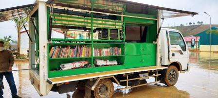THƯ VIỆN LƯU ĐỘNG “ÁNH SÁNG TRI THỨC”