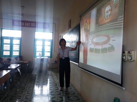 TRUYỀN THÔNG “Thông tin về gương sáng nỗ lực vượt khó, sáng tạo trong học vinh danh học sinh giỏi”