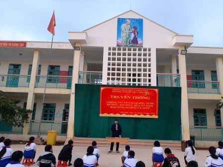 TRUYỀN THÔNG  “THÔNG TIN VỀ CHĂM SÓC, NUÔI DƯỠNG, TỔ CHỨC BỮA ĂN ĐẢM BẢO DINH DƯỠNG VÀ ATTP”